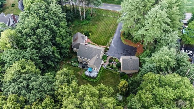 188 South St, Berlin, MA 01503