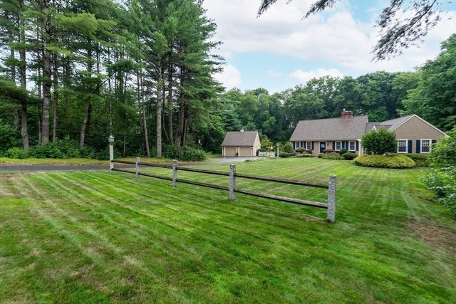 188 South St, Berlin, MA 01503