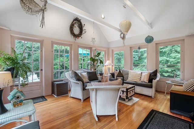 188 South St, Berlin, MA 01503