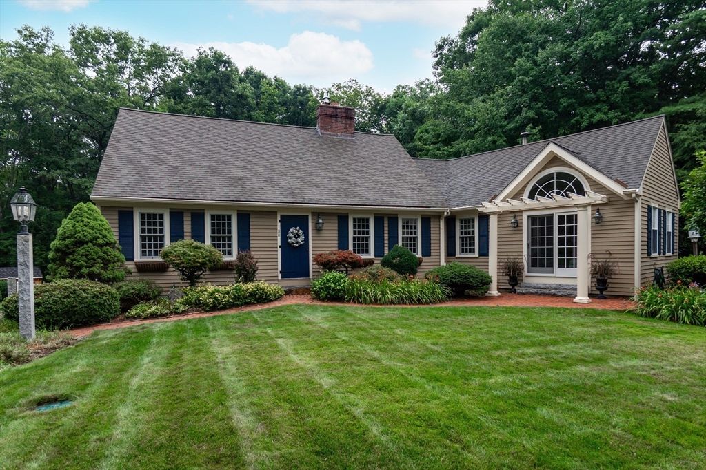 188 South St, Berlin, MA 01503