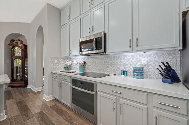 784 Morningside Dr, Folsom, CA 95630