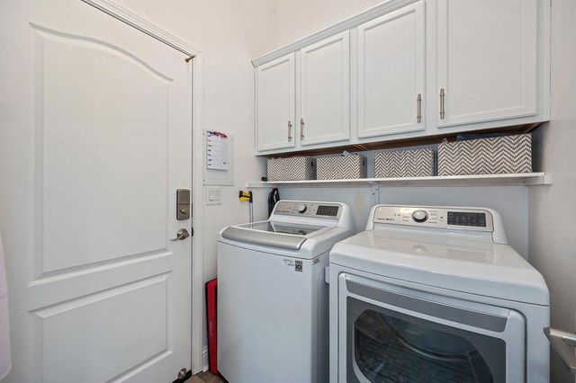 784 Morningside Dr, Folsom, CA 95630