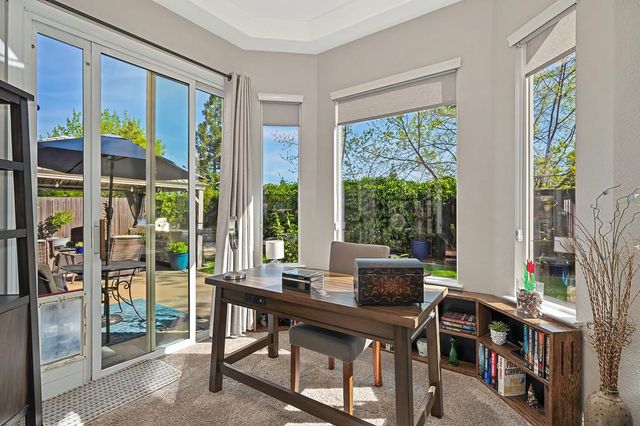 784 Morningside Dr, Folsom, CA 95630