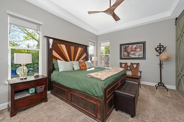 784 Morningside Dr, Folsom, CA 95630