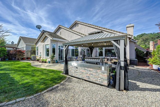 784 Morningside Dr, Folsom, CA 95630