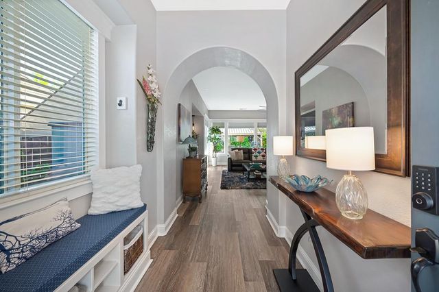 784 Morningside Dr, Folsom, CA 95630