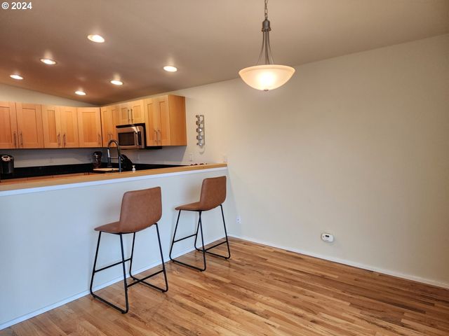 654 MADRONA Ave, Port Orford, OR 97465