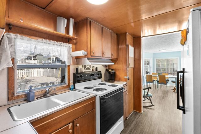 6001 V2 South Kings Hwy., Myrtle Beach, SC 29575