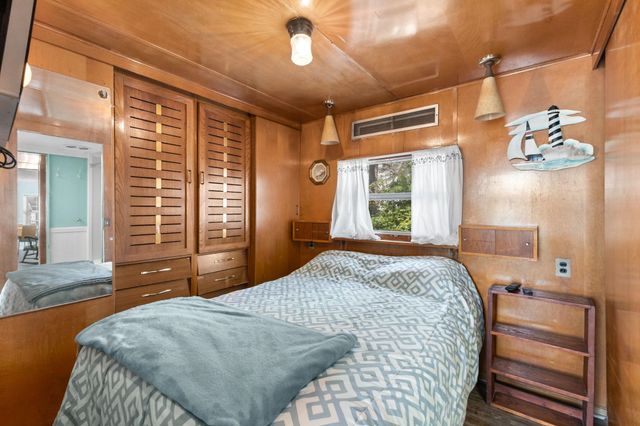 6001 V2 South Kings Hwy., Myrtle Beach, SC 29575