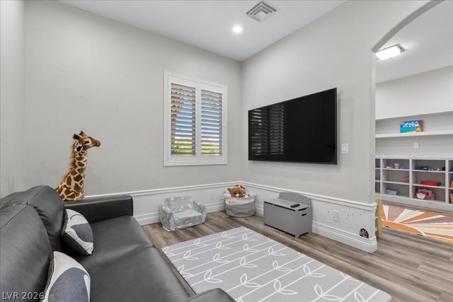 8455 Stange Avenue, Las Vegas, NV 89129