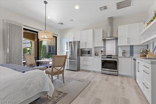 8455 Stange Avenue, Las Vegas, NV 89129