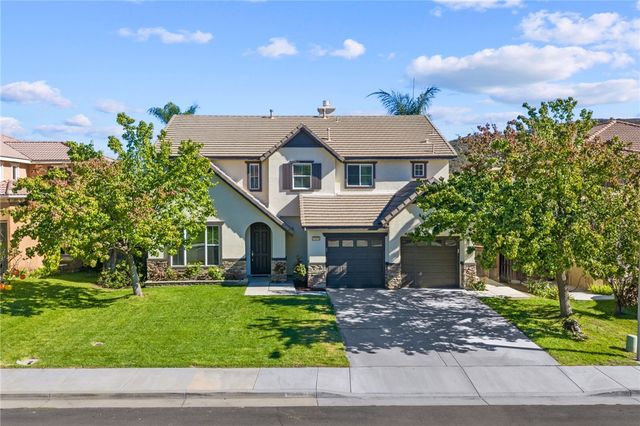 27876 Post Oak, Murrieta, CA 92562