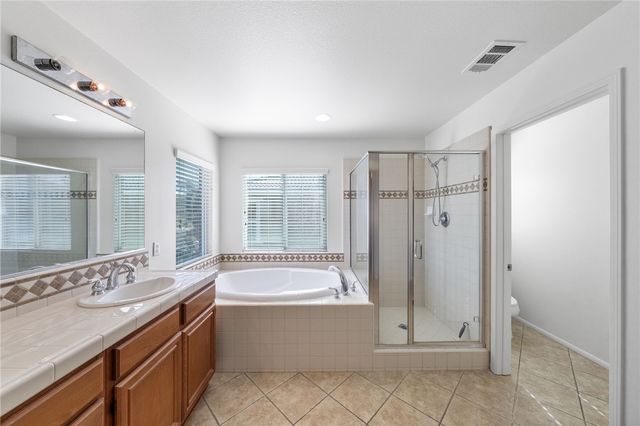 27876 Post Oak, Murrieta, CA 92562