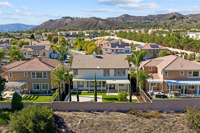 27876 Post Oak, Murrieta, CA 92562