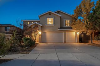 951 Carnival Court NW, Los Lunas, NM 87031