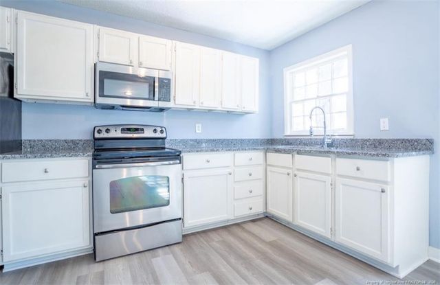 214 Circle Courts, Fayetteville, NC 28301