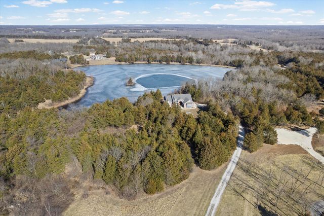 7930 S GINN LN, Columbia, MO 65201