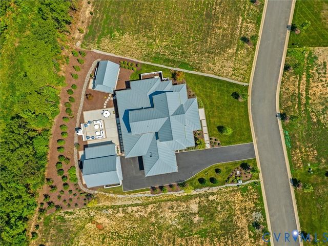 12417 Bluffton Ridge Ct, Goochland, VA 23238