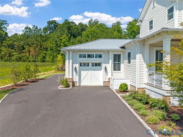 12417 Bluffton Ridge Ct, Goochland, VA 23238