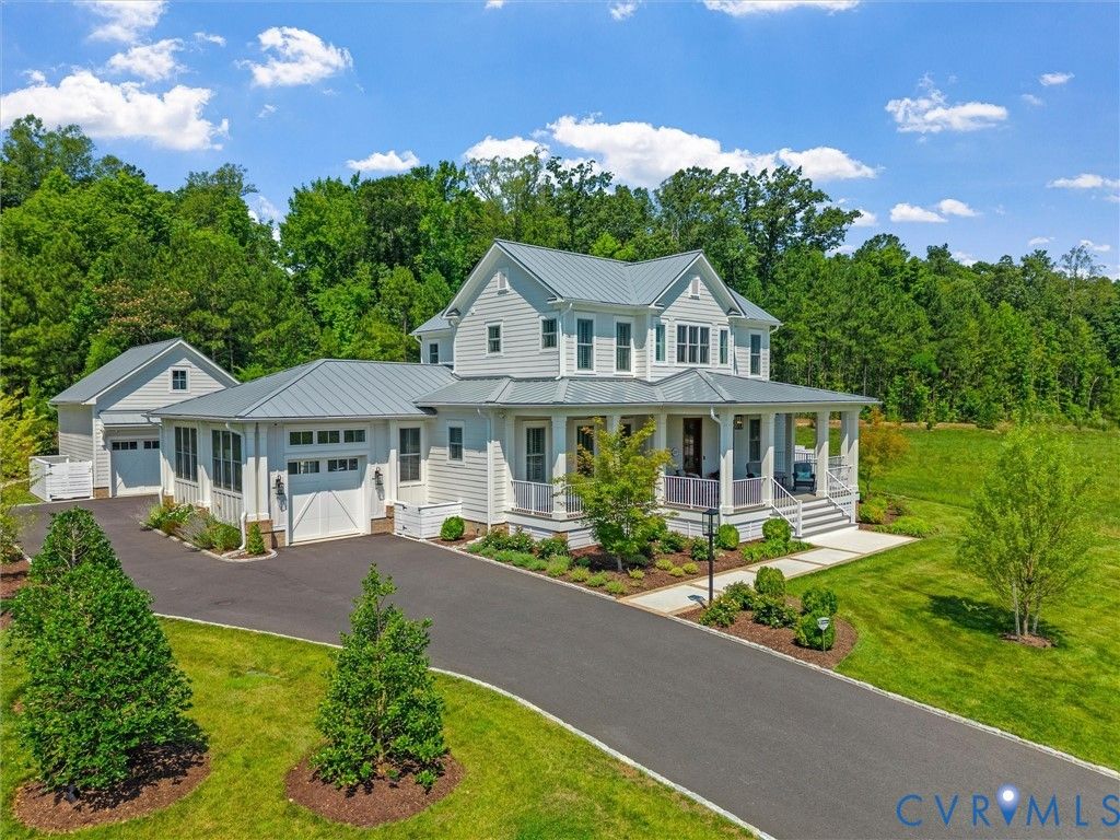 12417 Bluffton Ridge Ct, Goochland, VA 23238