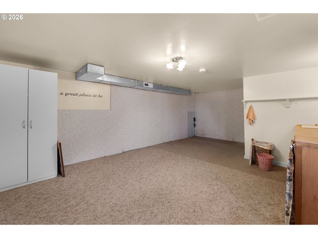97 DRESDEN St, Astoria, OR 97103