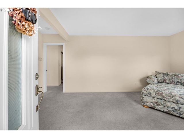 97 DRESDEN St, Astoria, OR 97103