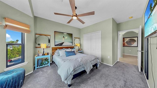 2773 VIA CIPRIANI 1330B, Clearwater, FL 33764