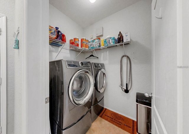 2773 VIA CIPRIANI 1330B, Clearwater, FL 33764