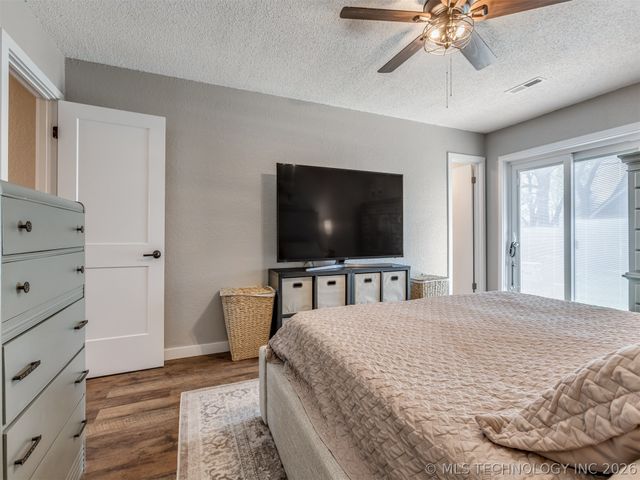 12022 E 85th Street N, Owasso, OK 74055