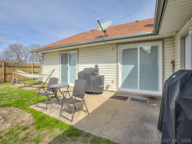 12022 E 85th Street N, Owasso, OK 74055