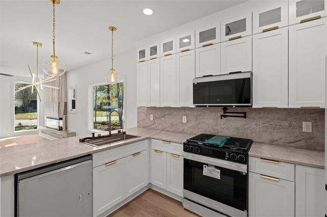 752 Crystal Bay Road, Villa Rica, GA 30180