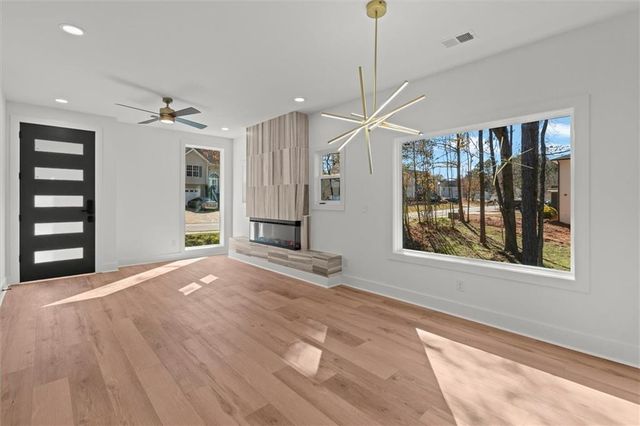 752 Crystal Bay Road, Villa Rica, GA 30180