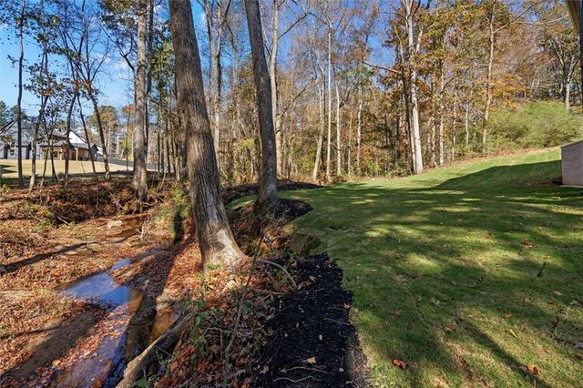 752 Crystal Bay Road, Villa Rica, GA 30180