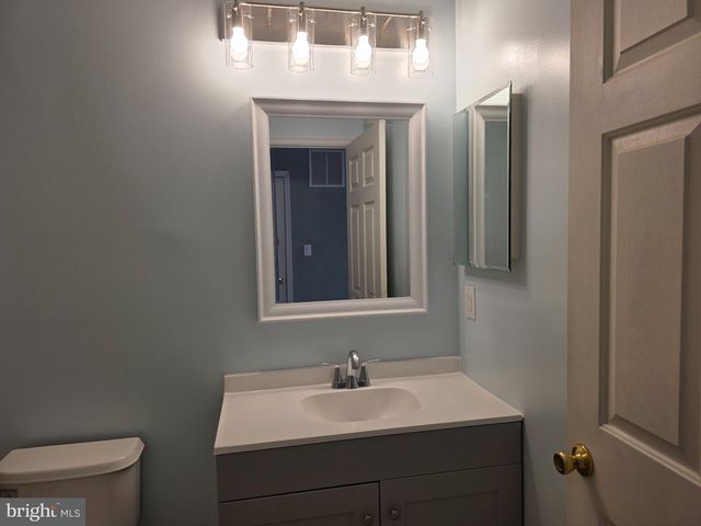 2608 STOKES RD, Mount Laurel, NJ 08054