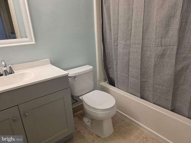 2608 STOKES RD, Mount Laurel, NJ 08054