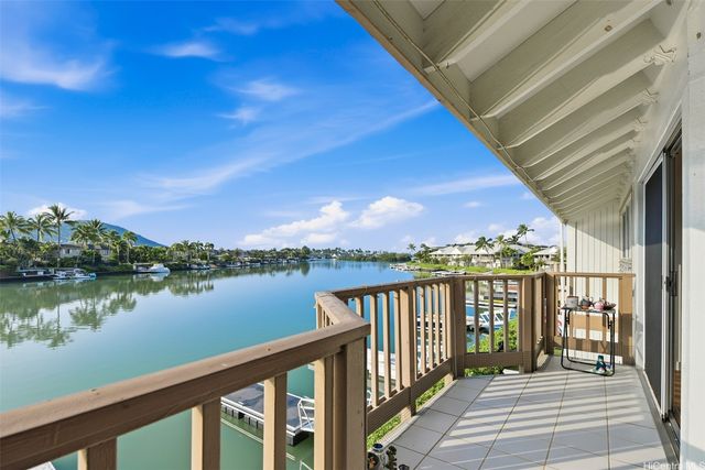 7007 Hawaii Kai Drive J24, Honolulu, HI 96825