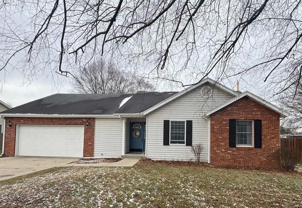 2011 S Haverhill Drive, Yorktown, IN 47396