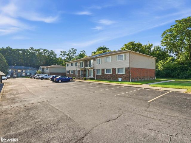 8120 24 Mile Road 1, Shelby Twp, MI 48316