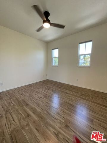 991 Deerhill Road, Oak Park, CA 91377