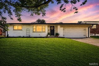 307 Pentonville Drive, St Louis, MO 63125