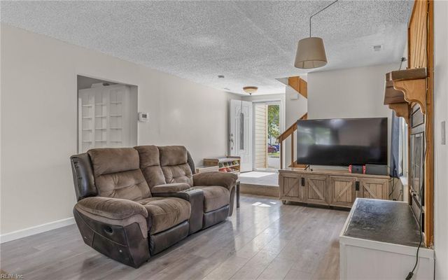 5384 Glenville CIR, Virginia Beach, VA 23464