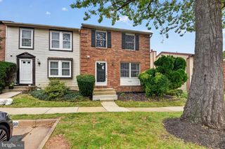 7988 TYSON OAKS CIR, Vienna, VA 22182
