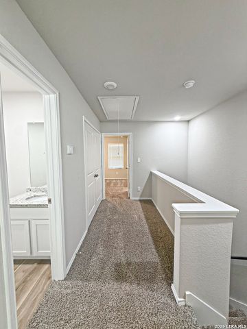 258 MARIGOLD PL, San Antonio, TX 78253