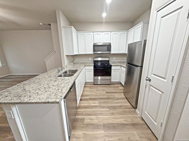 258 MARIGOLD PL, San Antonio, TX 78253