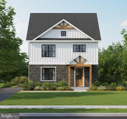 BAER AVENUE, Hanover, PA 17331