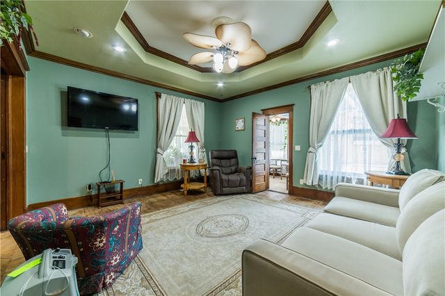 716 S Washington Street, Siloam Springs, AR 72761