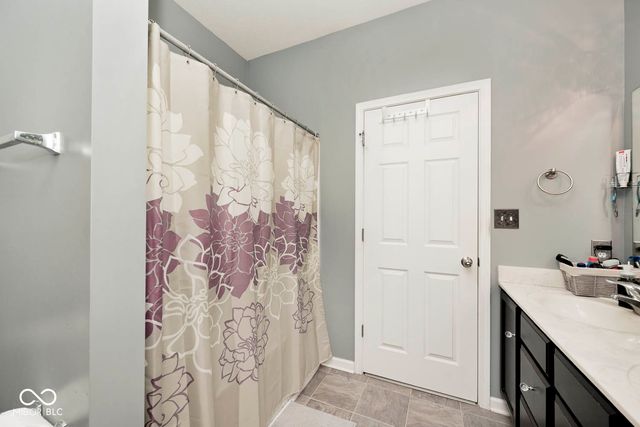 2418 Ashton Lane, Greenwood, IN 46143