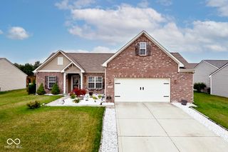 2418 Ashton Lane, Greenwood, IN 46143