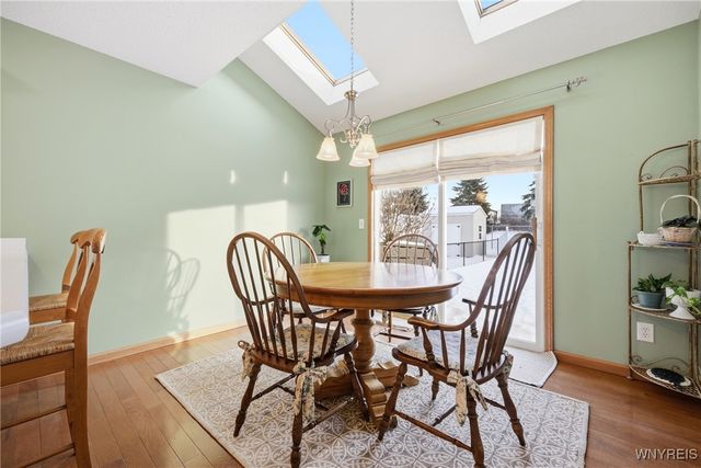 93 Carla Lane, West Seneca, NY 14224