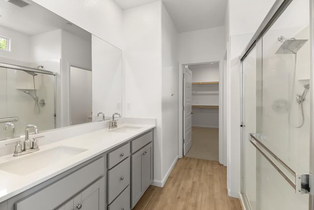 8823 Spencerport Dr, Sacramento, CA 95829